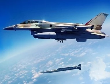 ΕΚΤΑΚΤΟ - Ισραηλινά μαχητικά F-16 προσγειώθηκαν στην 110ΠΜ στη Λάρισα - Θα πετάνε με ελληνικά μαχητικά στο Αιγαίο